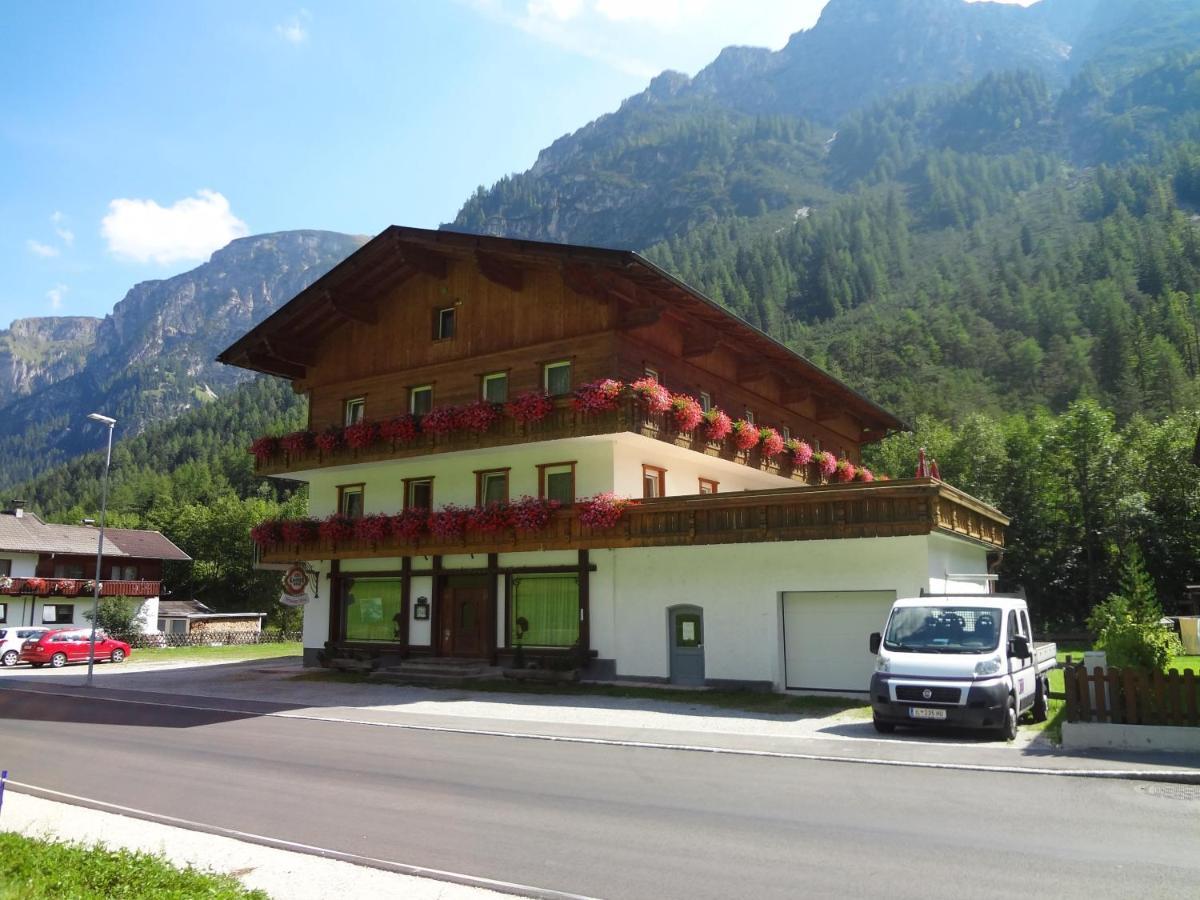 Pension Nina & Gasthof Alpenrose Gschnitz Exteriér fotografie